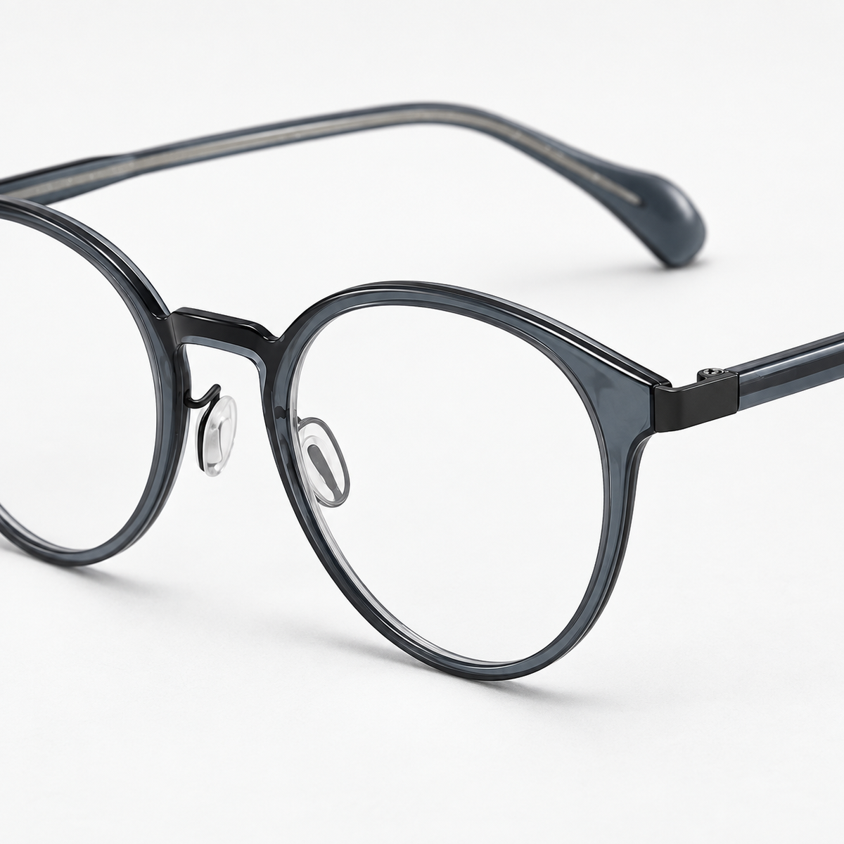 540 eyewear detail view